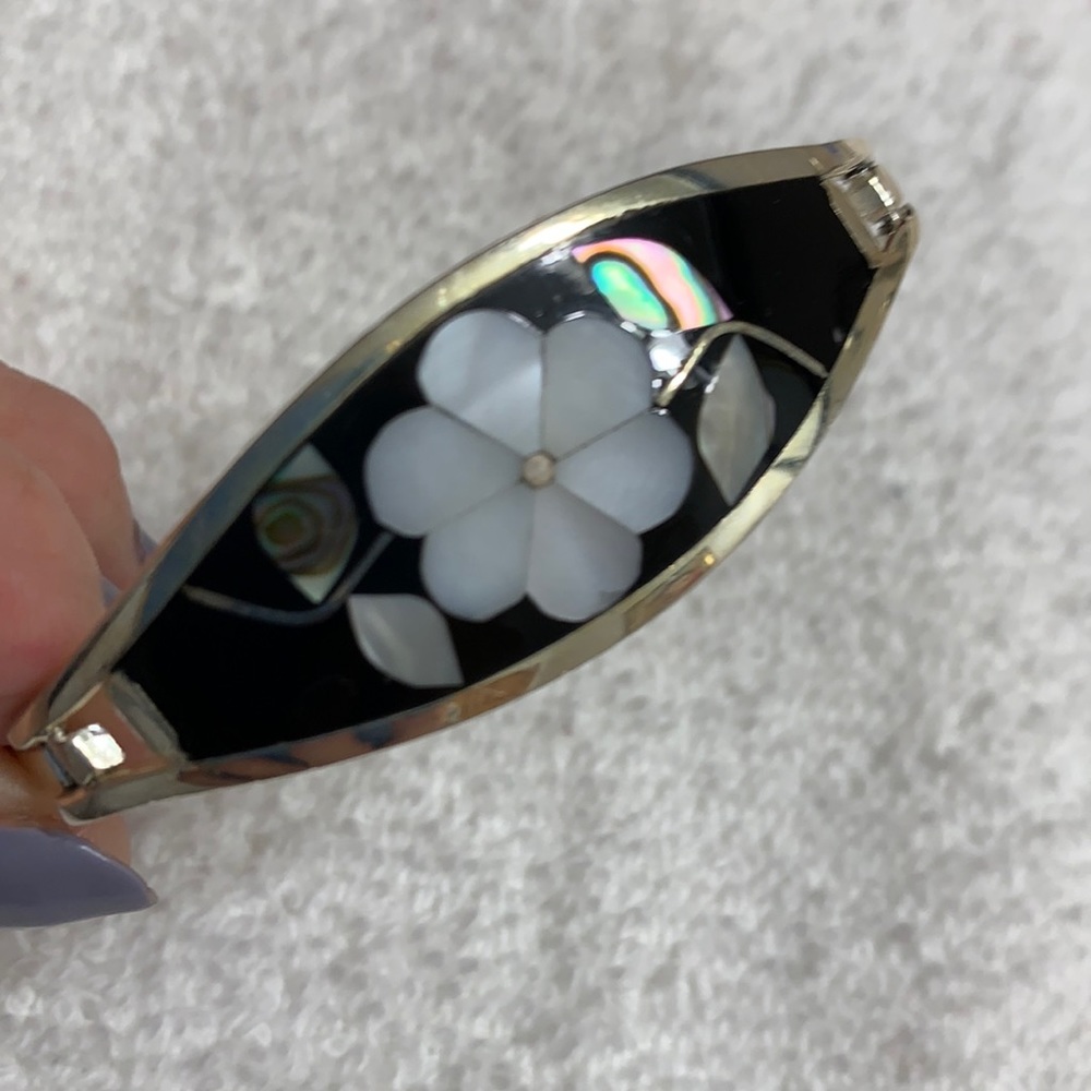 Mother-of-Pearl Abalone Bangle Bracelet